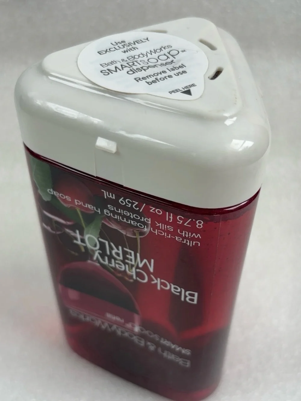NWT🍒Bath & Body Works Black Cherry MERLOT Foaming Hand Soap Refill RARE Retired🍒
